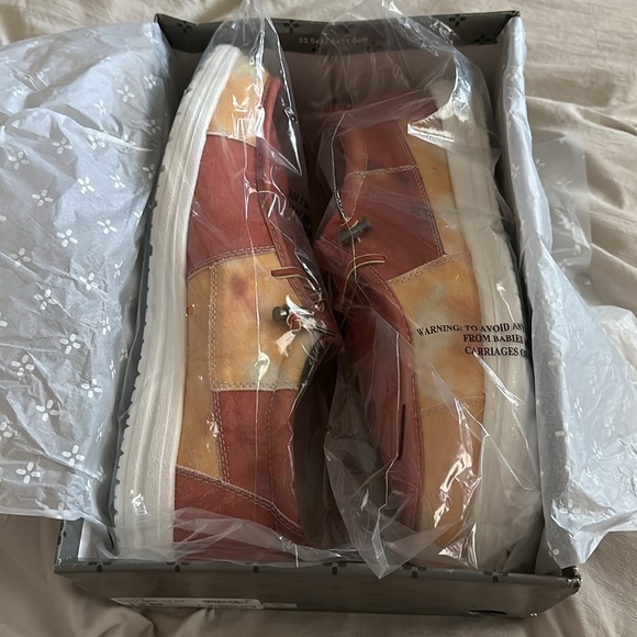 SUN + STONE MENS SHOES - Picture 5 of 6